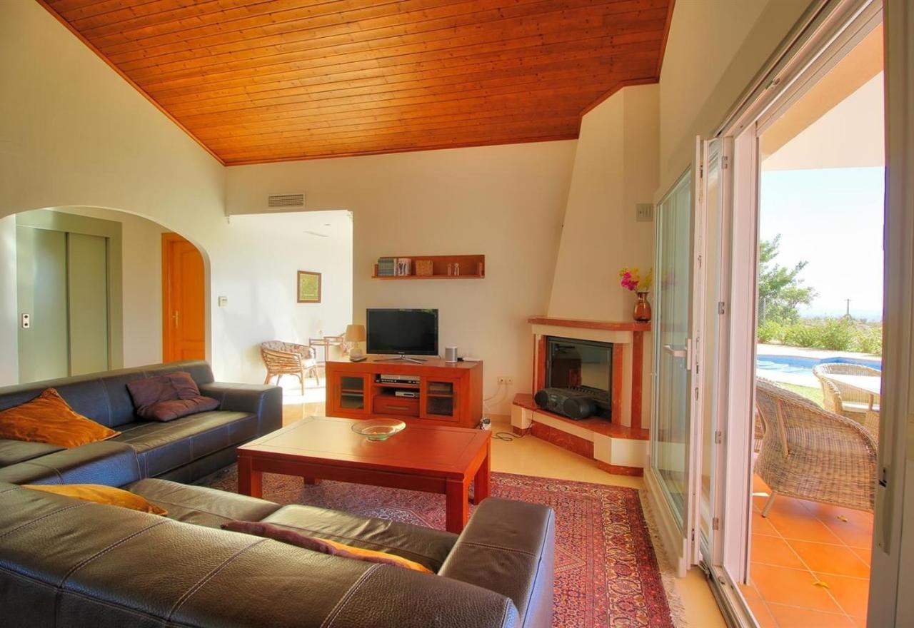 מיחאס Luxurius Villa With Private Pool מראה חיצוני תמונה