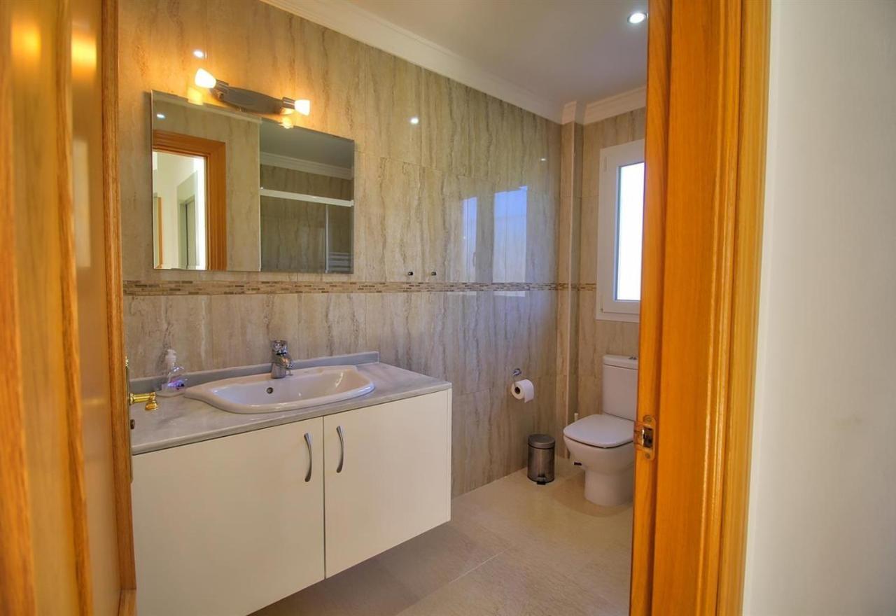 מיחאס Luxurius Villa With Private Pool מראה חיצוני תמונה